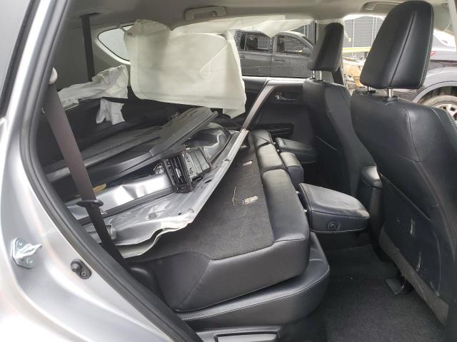 Photo 11 from auction – 2017 TOYOTA RAV4 HV LI with VIN JTMDJREV2HD122533
