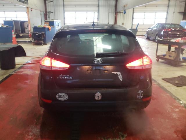 Photo 6 from auction – 2017 KIA FORTE LX with VIN KNAFK5A84H5691812