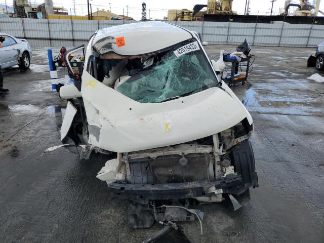 Photo 5 from auction – 2005 SCION XB with VIN JTLKT324450186087