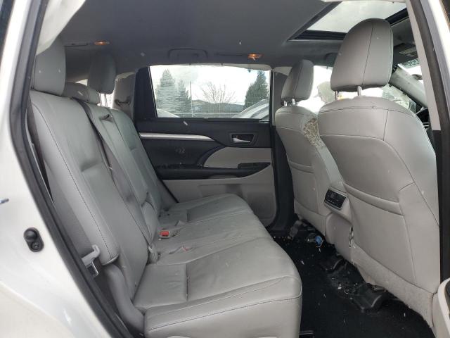 Photo 11 from auction – 2016 TOYOTA HIGHLANDER with VIN 5TDJKRFH4GS230549