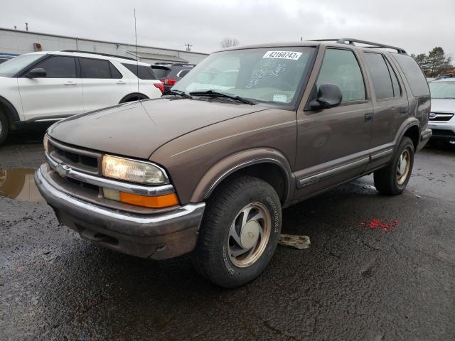 Photo 1 from auction – 1998 CHEVROLET BLAZER with VIN 1GNDT13W5W2185200