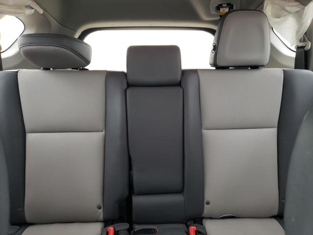 Photo 10 from auction – 2015 TOYOTA RAV4 LIMIT with VIN 2T3YFREV3FW144978