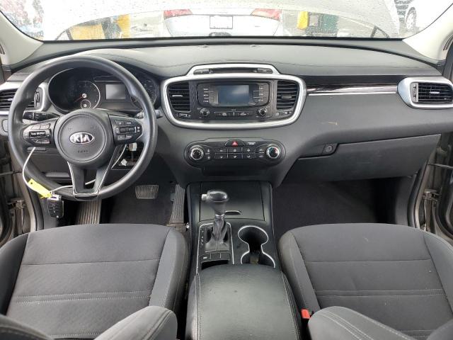 Photo 8 from auction – 2016 KIA SORENTO LX with VIN 5XYPG4A32GG168513