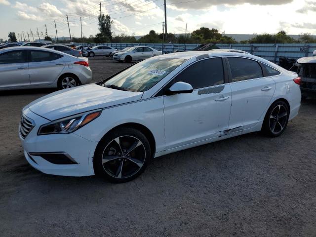 HYUNDAI SONATA SE 2016 with VIN 5NPE24AF8GH401951 - Photo from auction