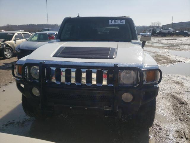 Photo 5 from auction – 2006 HUMMER H3 with VIN 5GTDN136168151909