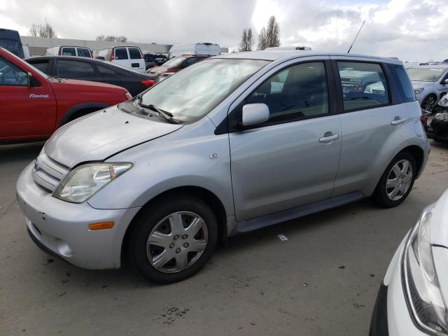 TOYOTA SCION XA 2005 with VIN JTKKT604350086779 - Photo from auction