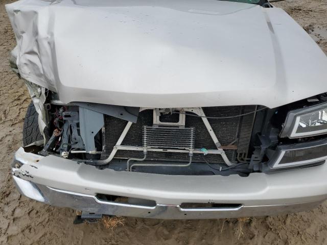 Photo 11 from auction – 2005 CHEVROLET SILVERADO with VIN 2GCEC19T551263869