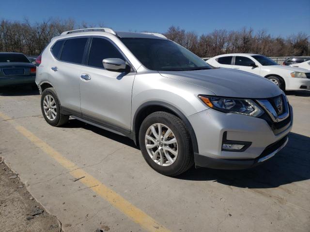 Photo 4 from auction – 2017 NISSAN ROGUE S with VIN 5N1AT2MT2HC838225
