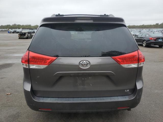 Photo 6 from auction – 2014 TOYOTA SIENNA LE with VIN 5TDKK3DCXES421656