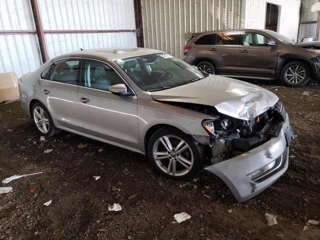 Photo 4 from auction – 2012 VOLKSWAGEN PASSAT SEL with VIN 1VWCM7A39CC009153