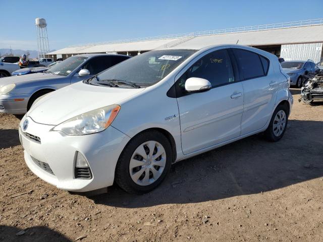 TOYOTA PRIUS C 2013 with VIN JTDKDTB30D1551647 - Photo from auction