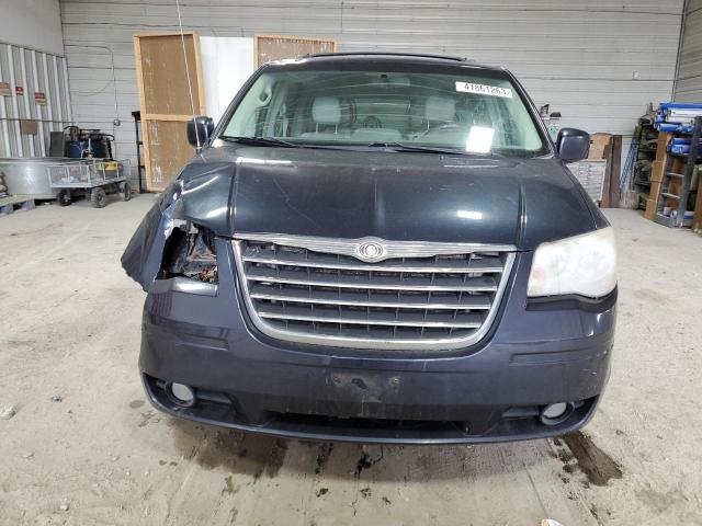 Photo 5 from auction – 2008 CHRYSLER TOWN & COU with VIN 2A8HR54PX8R730473