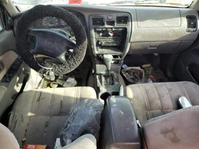 Photo 8 from auction – 2002 TOYOTA 4RUNNER SR with VIN JT3GN86R920237551
