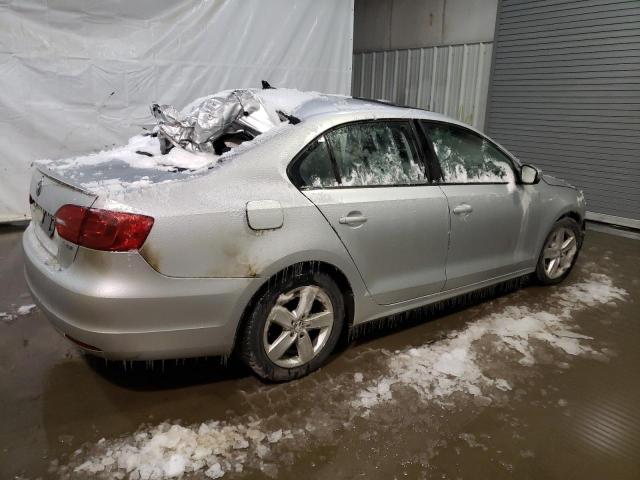 Photo 3 from auction – 2012 VOLKSWAGEN JETTA TDI with VIN 3VWLL7AJ2CM427764
