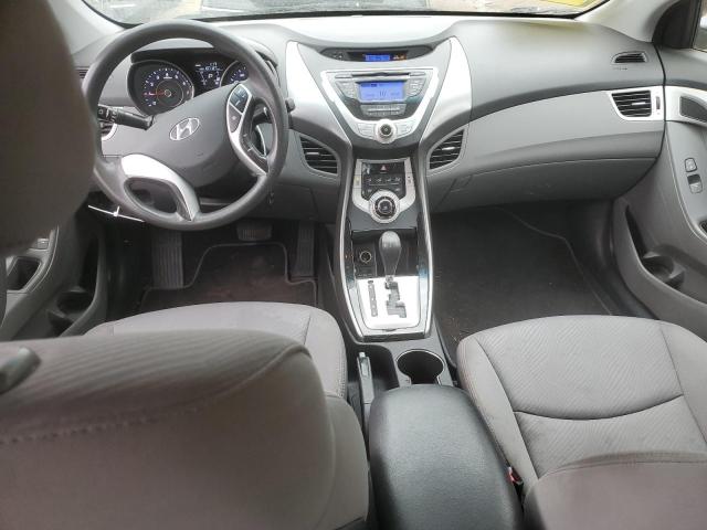 Photo 8 from auction – 2012 HYUNDAI ELANTRA GL with VIN 5NPDH4AE9CH138879
