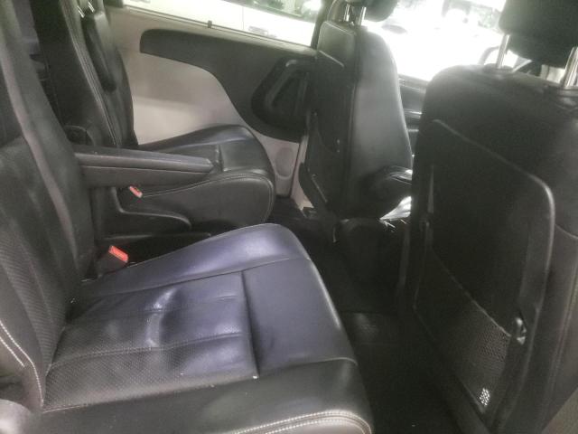 Photo 11 from auction – 2013 CHRYSLER TOWN & COU with VIN 2C4RC1CG4DR662589