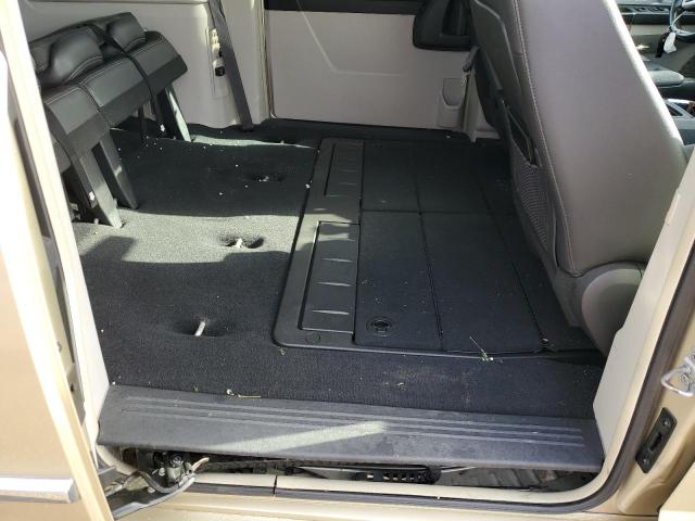 Photo 10 from auction – 2010 CHRYSLER TOWN & COU with VIN 2A4RR5D16AR286306