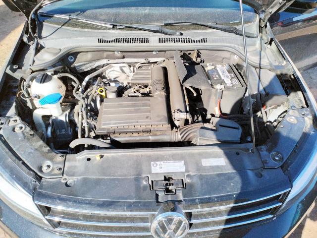 Photo 11 from auction – 2017 VOLKSWAGEN JETTA S with VIN 3VW2B7AJ7HM293968