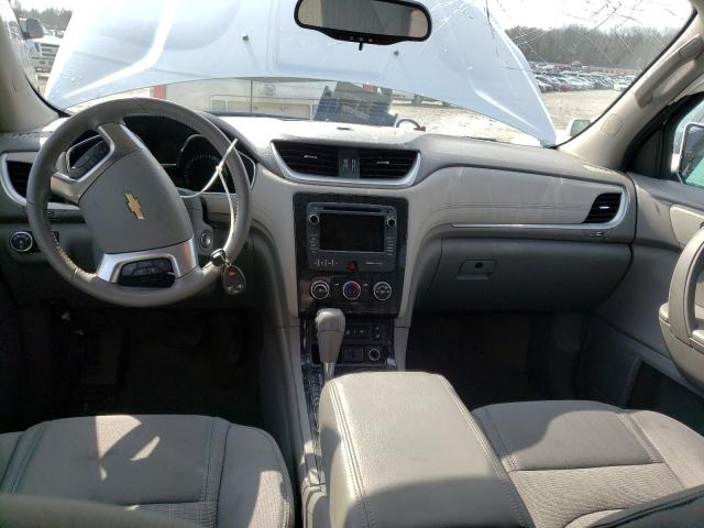 Photo 8 from auction – 2017 CHEVROLET TRAVERSE L with VIN 1GNKRGKD6HJ130515