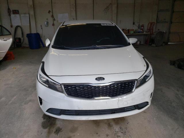 Photo 5 from auction – 2017 KIA FORTE LX with VIN 3KPFK4A78HE114256