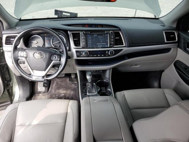Photo 8 from auction – 2017 TOYOTA HIGHLANDER with VIN 5TDKZRFH2HS232186