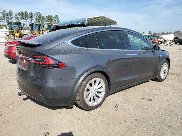 Photo 3 from auction – 2018 TESLA MODEL X with VIN 5YJXCDE28JF139383