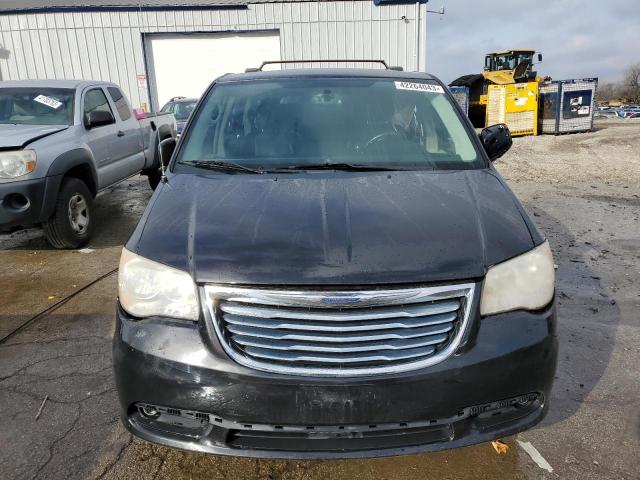 Photo 5 from auction – 2014 CHRYSLER TOWN & COU with VIN 2C4RC1BG8ER449048