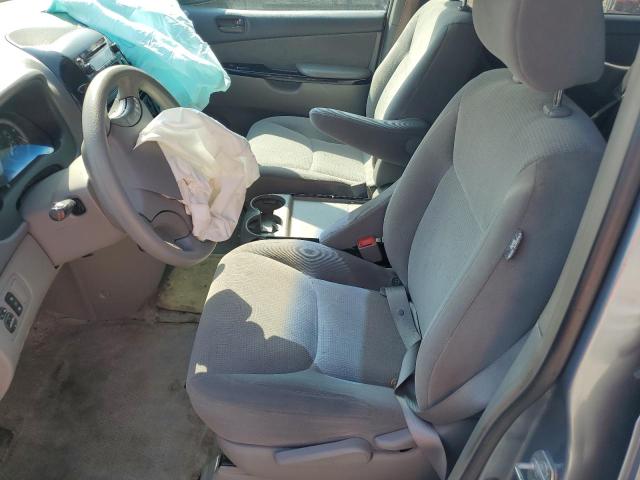 Photo 7 from auction – 2005 TOYOTA SIENNA CE with VIN 5TDZA23C25S296309