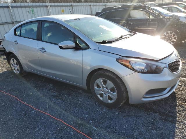 Photo 4 from auction – 2016 KIA FORTE LX with VIN KNAFX4A68G5534082