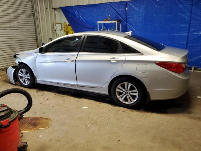 Photo 2 from auction – 2012 HYUNDAI SONATA GLS with VIN 5NPEB4ACXCH472374