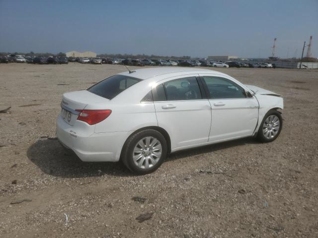 Photo 3 from auction – 2014 CHRYSLER 200 LX with VIN 1C3CCBAB4EN209160