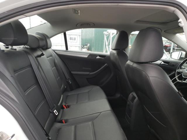 Photo 10 from auction – 2017 VOLKSWAGEN JETTA SE with VIN 3VWDB7AJ6HM380690