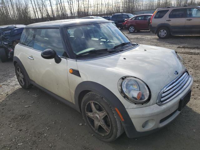 Photo 4 from auction – 2007 MINI COOPER with VIN WMWMF33567TT54572