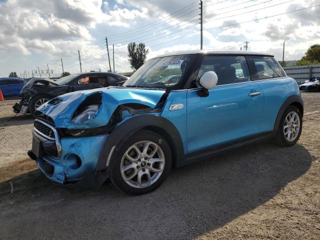 MINI COOPER S 2017 with VIN WMWXP7C50H3B93335 - Photo from auction