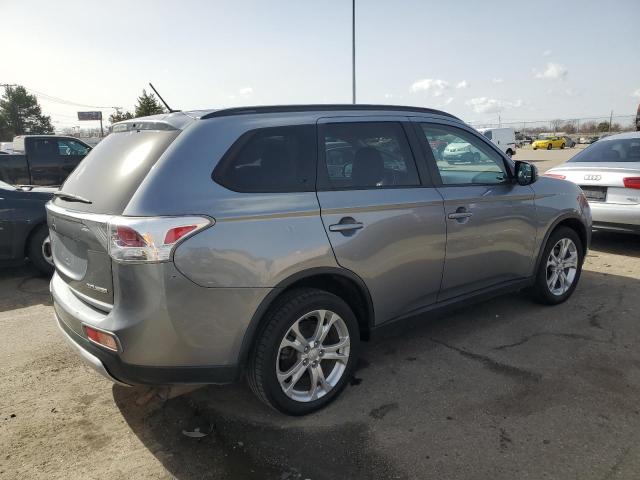 Photo 3 from auction – 2015 MITSUBISHI OUTLANDER with VIN JA4AZ3A32FZ010161
