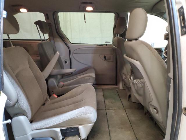 Photo 11 from auction – 2006 CHRYSLER TOWN & COU with VIN 2A4GP54L66R877581