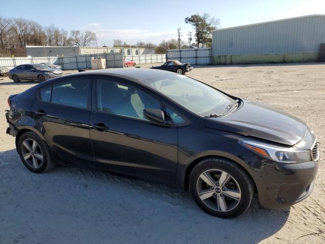 Photo 4 from auction – 2018 KIA FORTE LX with VIN 3KPFL4A70JE213446