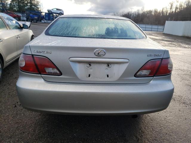 Photo 6 from auction – 2002 LEXUS ES 300 with VIN JTHBF30G120076995