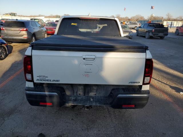 Photo 6 from auction – 2017 HONDA RIDGELINE with VIN 5FPYK3F68HB006997