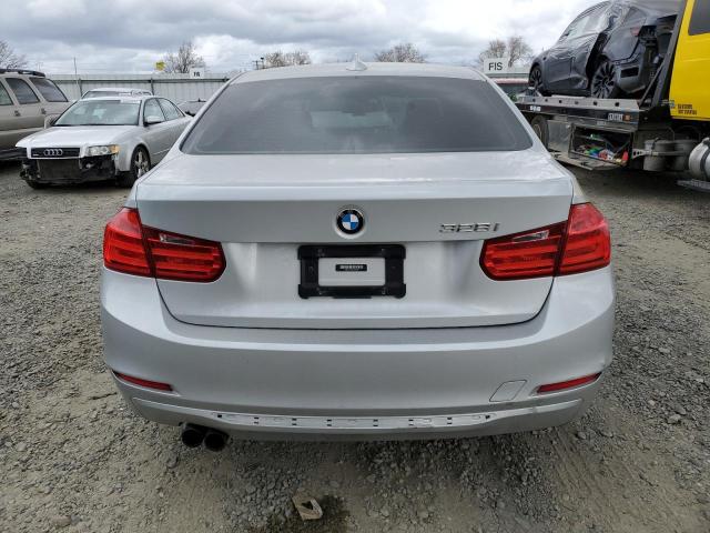 Photo 6 from auction – 2012 BMW 328 I SULE with VIN WBA3C1C57CF434299