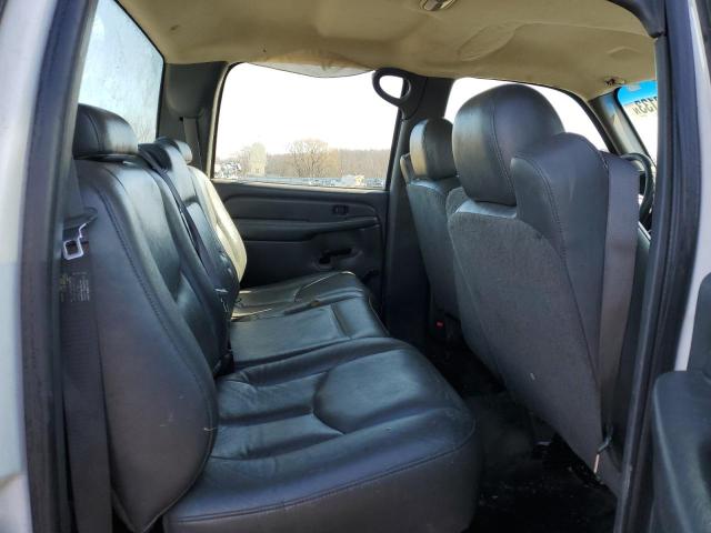 Photo 10 from auction – 2003 CHEVROLET SILVERADO with VIN 1GCHC23UX3F159131