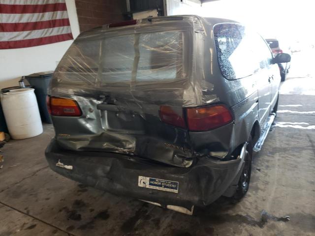 Photo 13 from auction – 2000 TOYOTA SIENNA CE with VIN 4T3ZF19C8YU299009