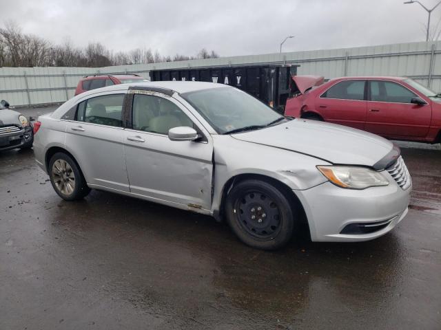 Photo 4 from auction – 2012 CHRYSLER 200 LX with VIN 1C3CCBAB6CN289638