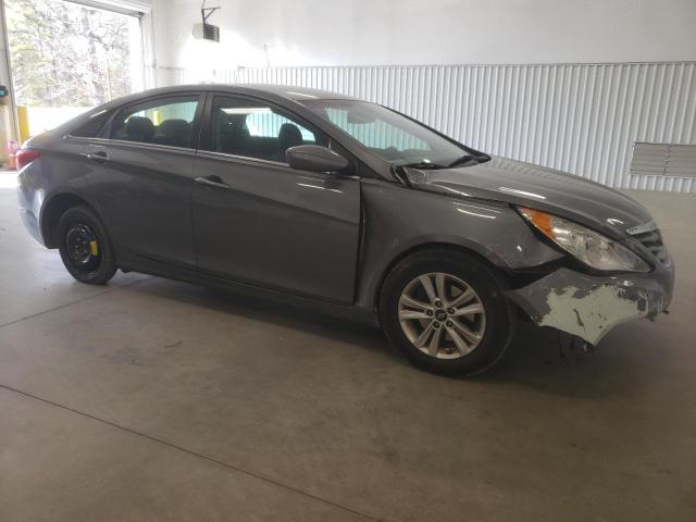Photo 4 from auction – 2013 HYUNDAI SONATA GLS with VIN 5NPEB4AC9DH681669