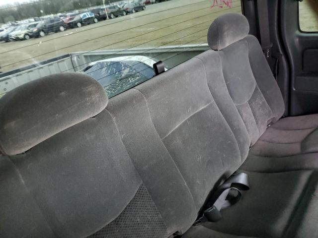 Photo 10 from auction – 2005 CHEVROLET SILVERADO with VIN 2GCEC19T551263869