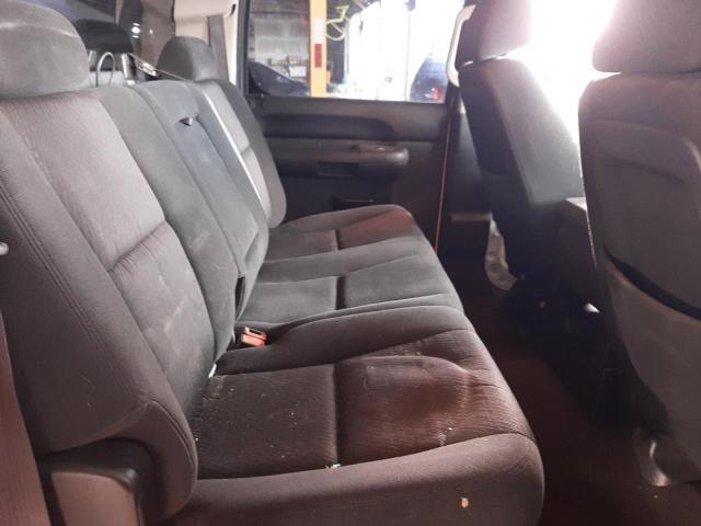 Photo 10 from auction – 2011 CHEVROLET SILVERADO with VIN 3GCPKSE36BG332854