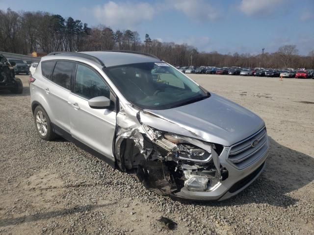 Photo 4 from auction – 2018 FORD ESCAPE SE with VIN 1FMCU9GD2JUA88456