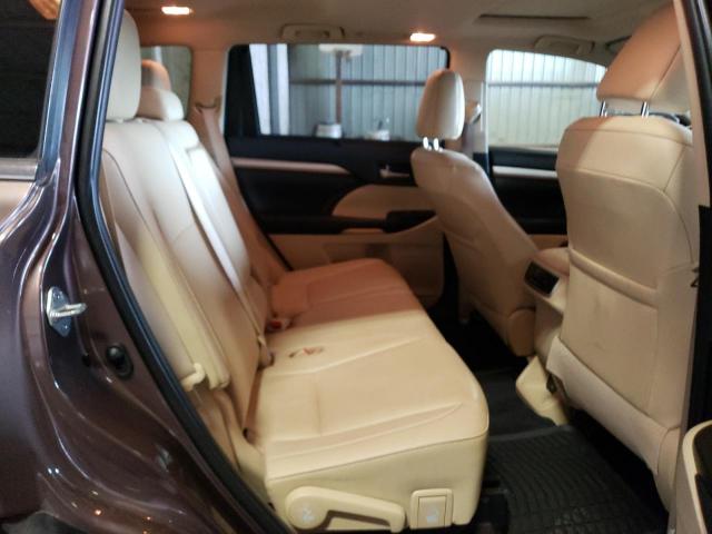 Photo 11 from auction – 2019 TOYOTA HIGHLANDER with VIN 5TDKZRFH1KS333386