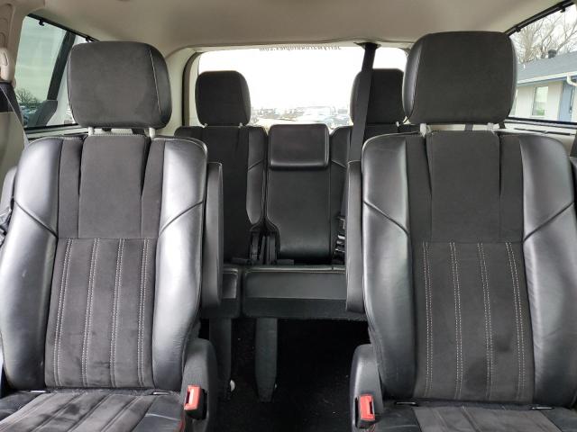 Photo 10 from auction – 2016 CHRYSLER TOWN & COU with VIN 2C4RC1JG9GR246724