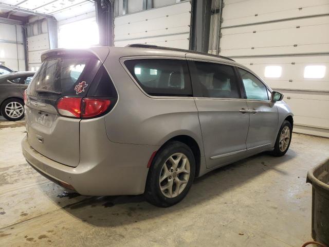 Photo 3 from auction – 2017 CHRYSLER PACIFICA T with VIN 2C4RC1BG7HR675778